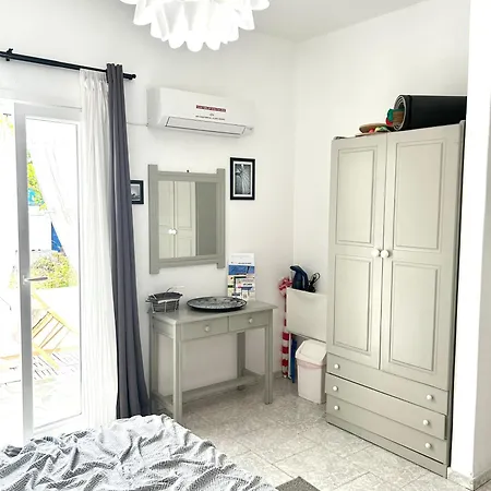 Olympian-apartments Apartment