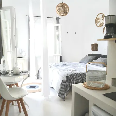 Olympian-apartments *